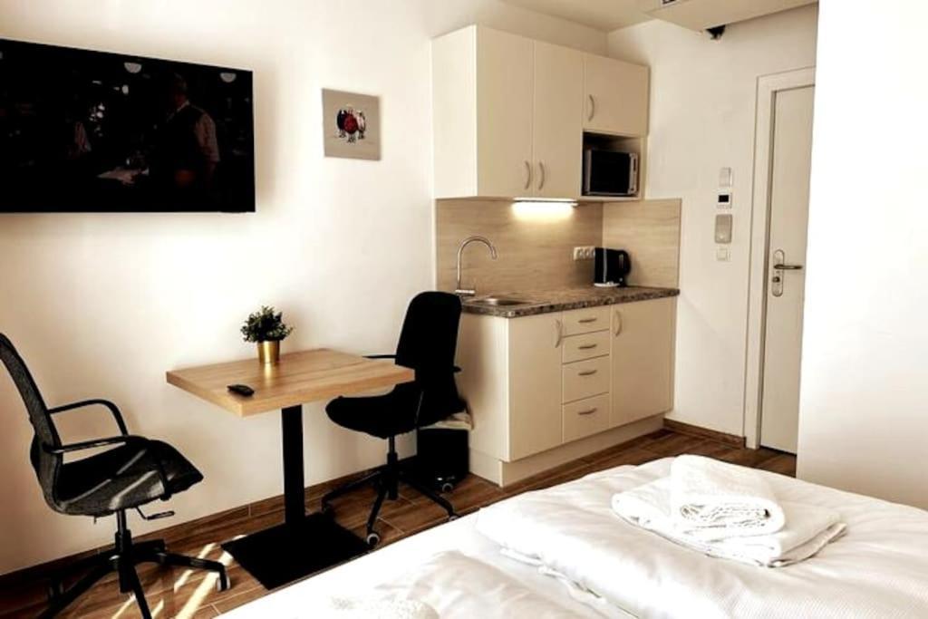 Ajo Apartments - Vetmed - Self-Check-In Vienna Esterno foto