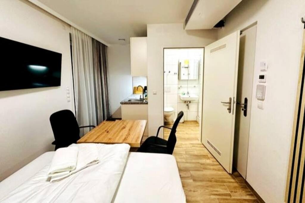Ajo Apartments - Vetmed - Self-Check-In Vienna Esterno foto